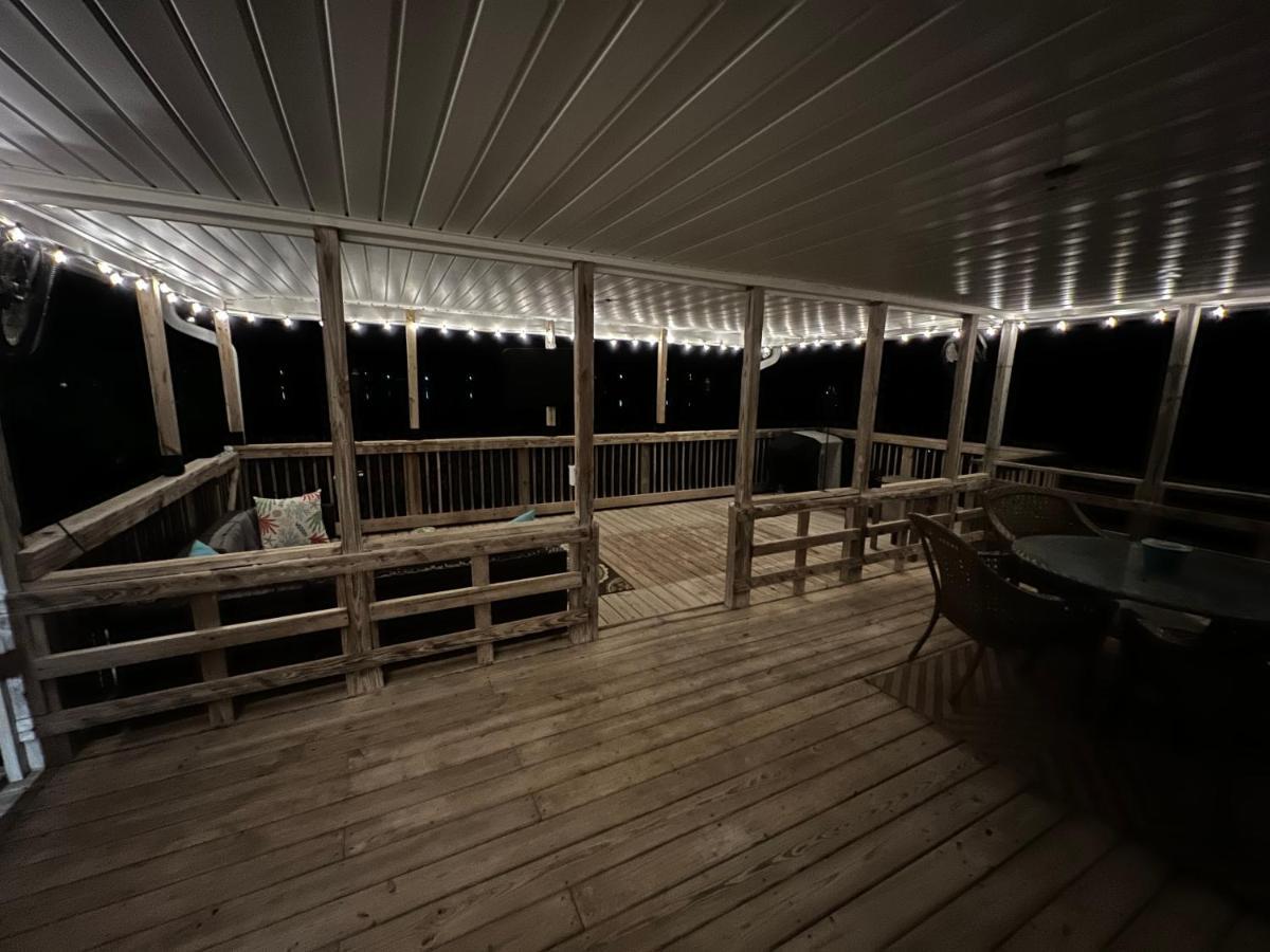 The Fifth Promise - A Cozy Lakehouse Retreat Chipley Exterior foto